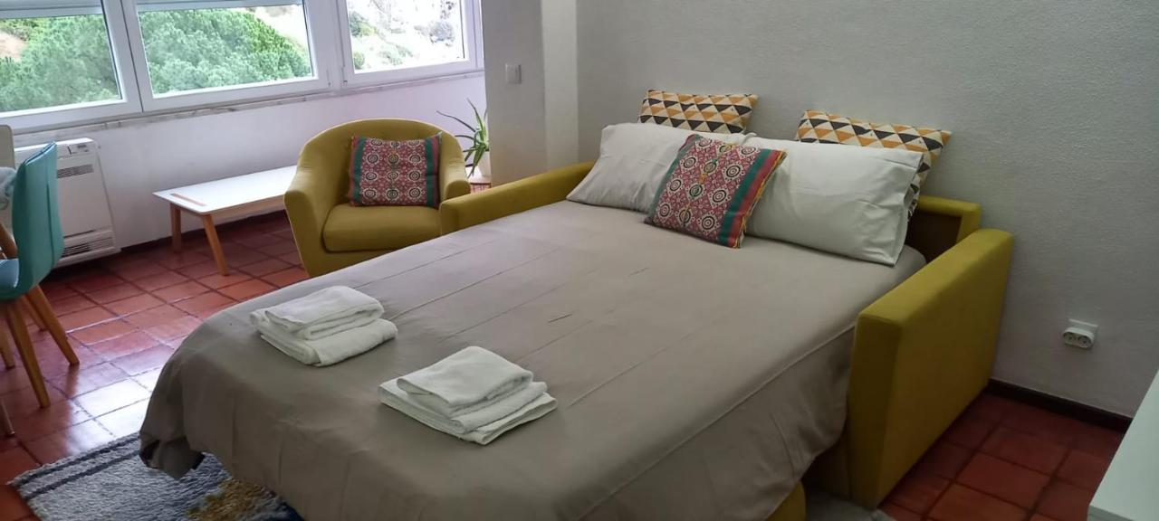 Estudio Vista Mar Com A/C E Acesso Privado A Praia Leilighet Sesimbra Eksteriør bilde
